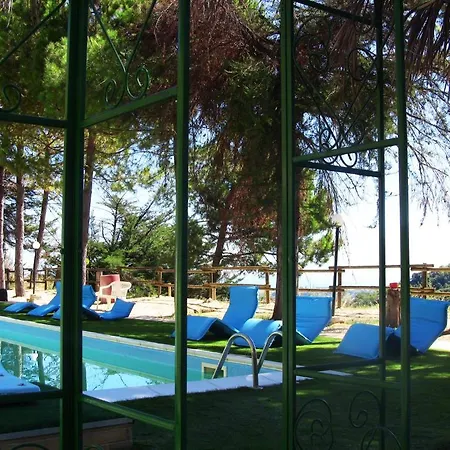 Il Corbezzolo 3*