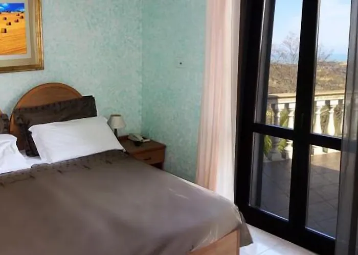 Il Corbezzolo Otel Ripatransone