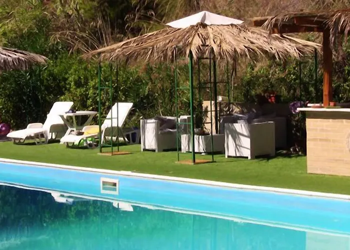 Il Corbezzolo 3* Ripatransone